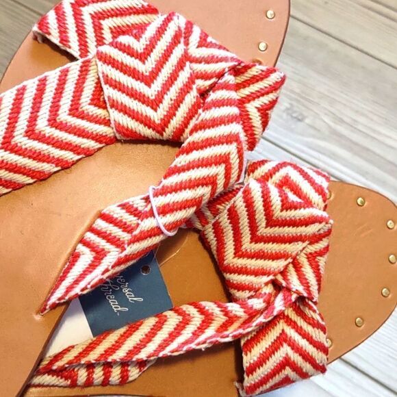 (40-2971)  🔥3/$20🔥  Louise Sandals Universal Thread Sz 6 - Picture 5 of 10